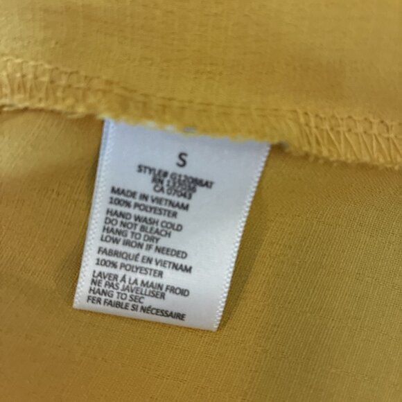 Paper Crane Womens Size S Tank Top Yellow Button Front Sleeveless Casual Blouse - Picture 6 of 6